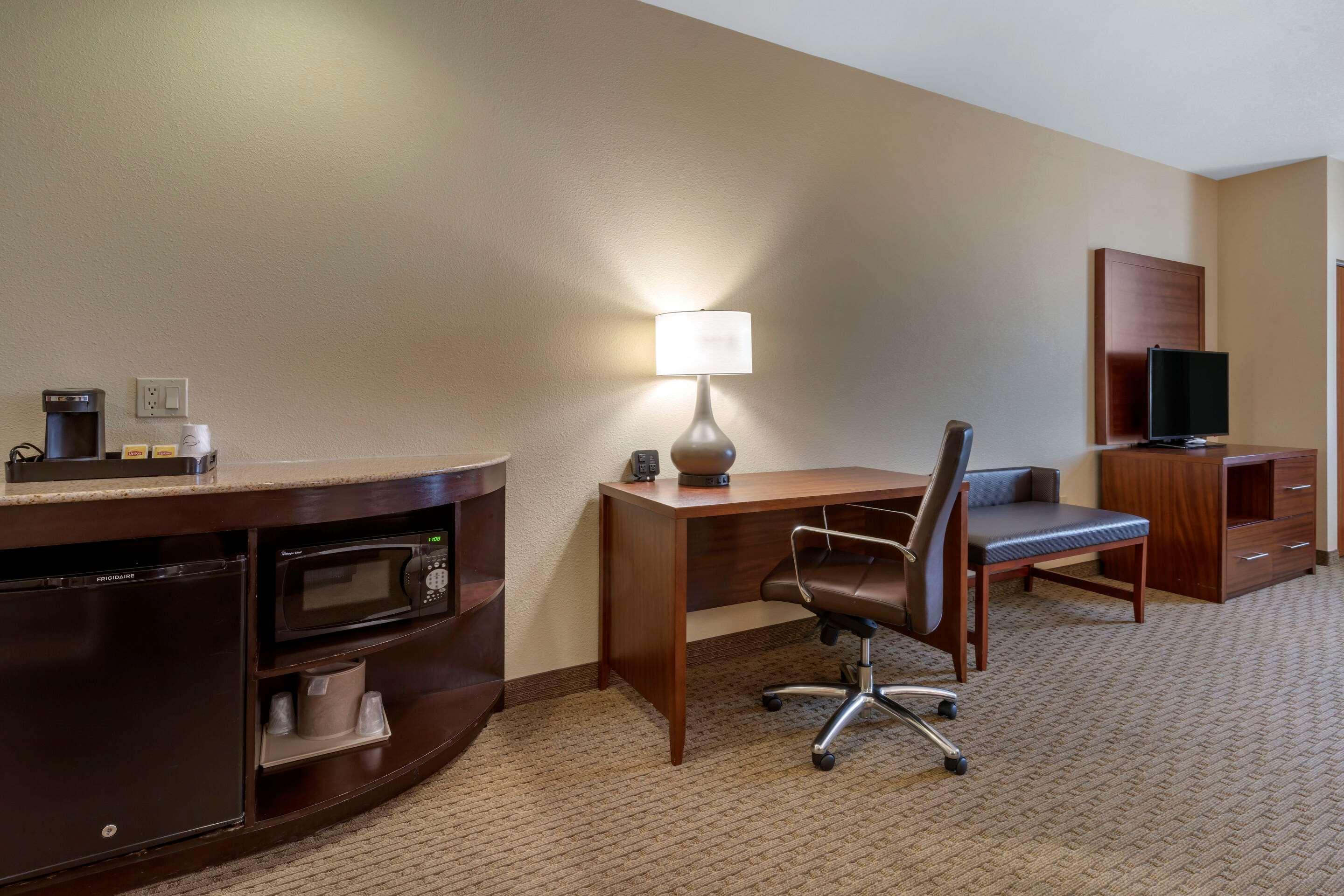 Comfort Suites Γιουτζίν Εξωτερικό φωτογραφία