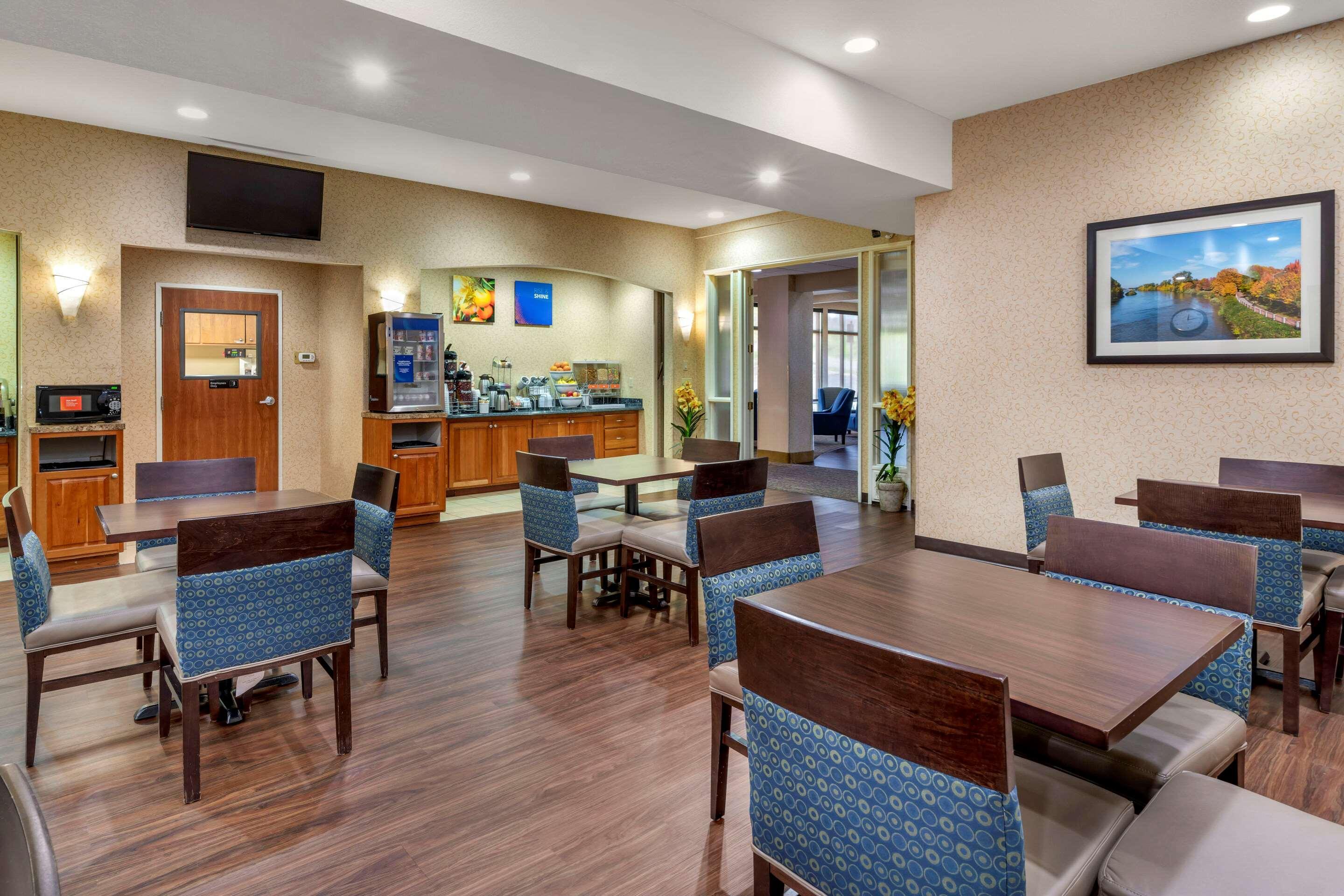Comfort Suites Γιουτζίν Εξωτερικό φωτογραφία