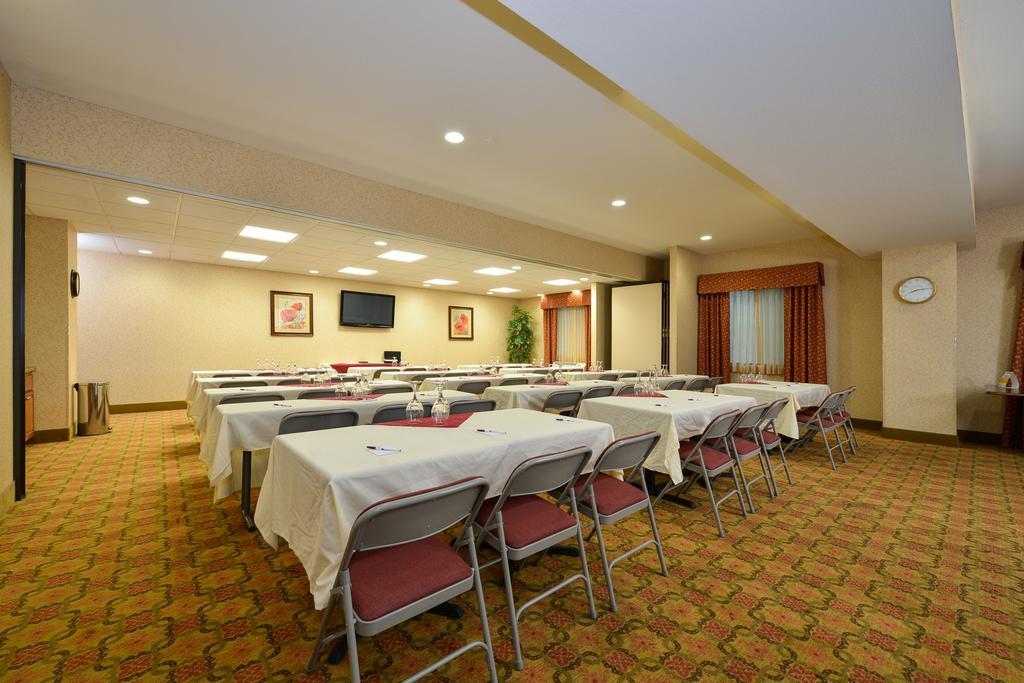 Comfort Suites Γιουτζίν Εξωτερικό φωτογραφία
