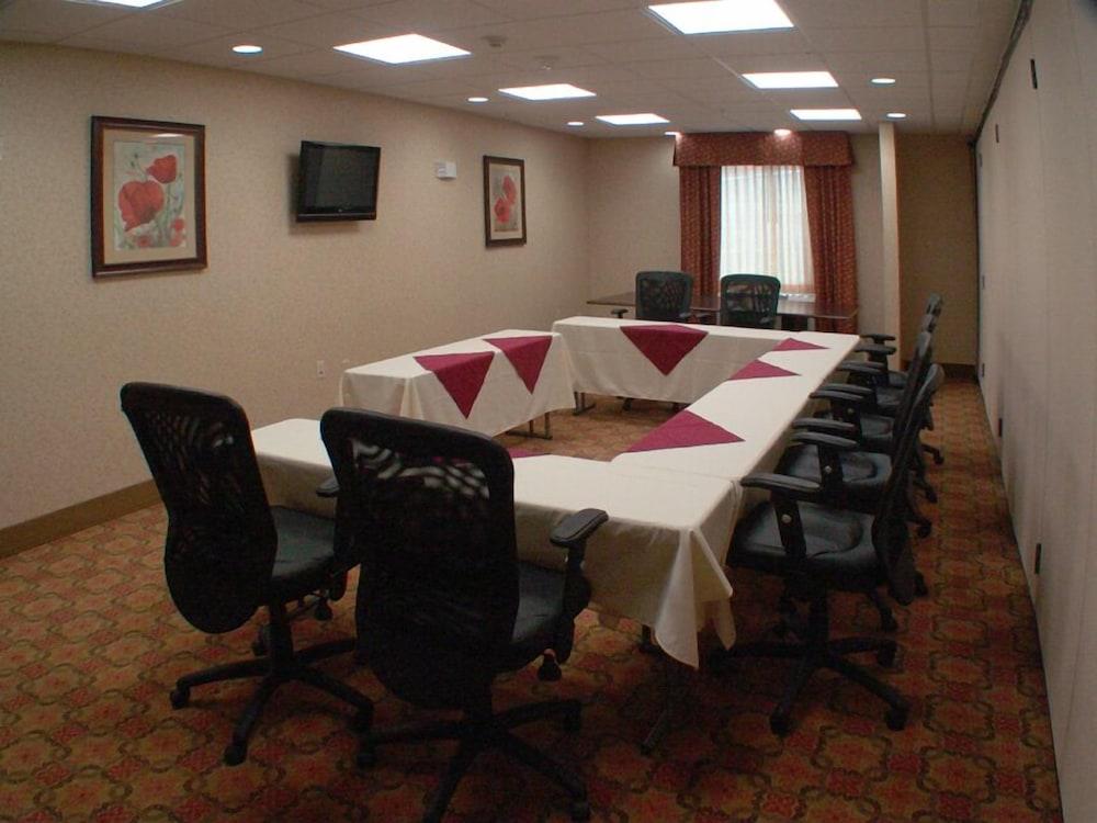 Comfort Suites Γιουτζίν Εξωτερικό φωτογραφία